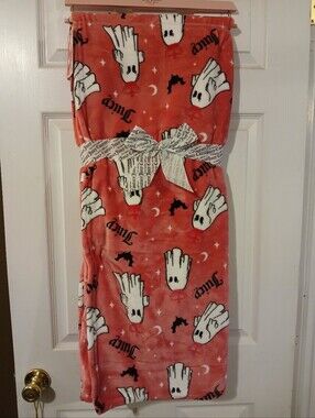 Juicy Couture NWT Plush Throw -Ghosts